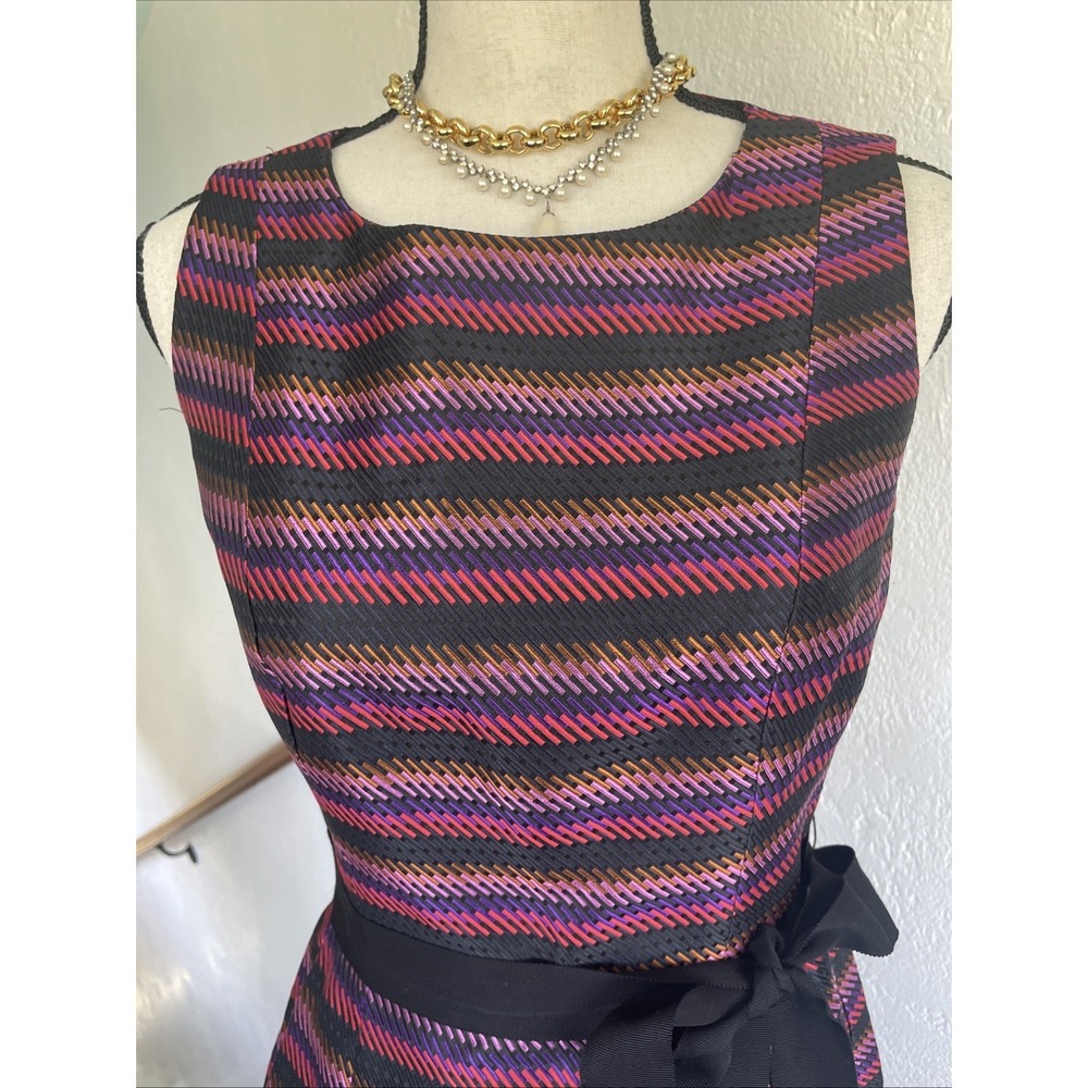 Trina Turk NWOT Purple Stripe Sleeveless Dress Black Sash With Pockets size 6 - Picture 2 of 8